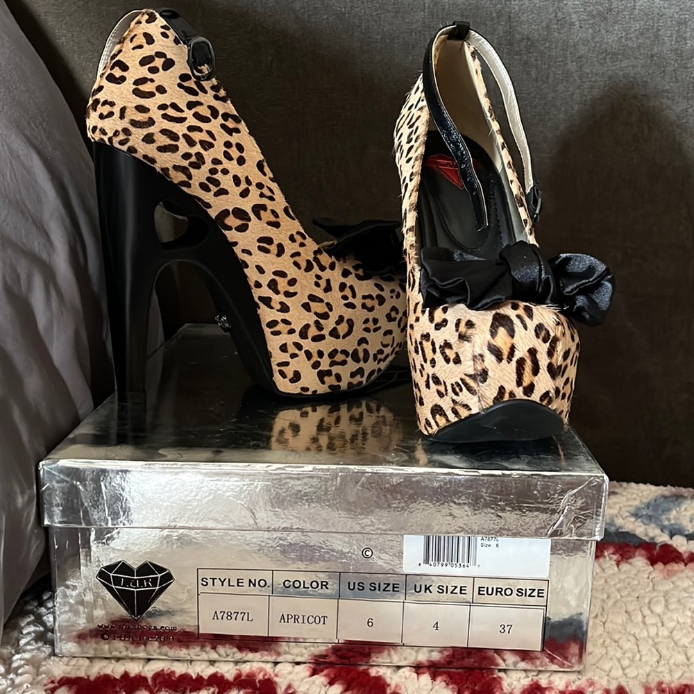 T.U.K leopard heart heels